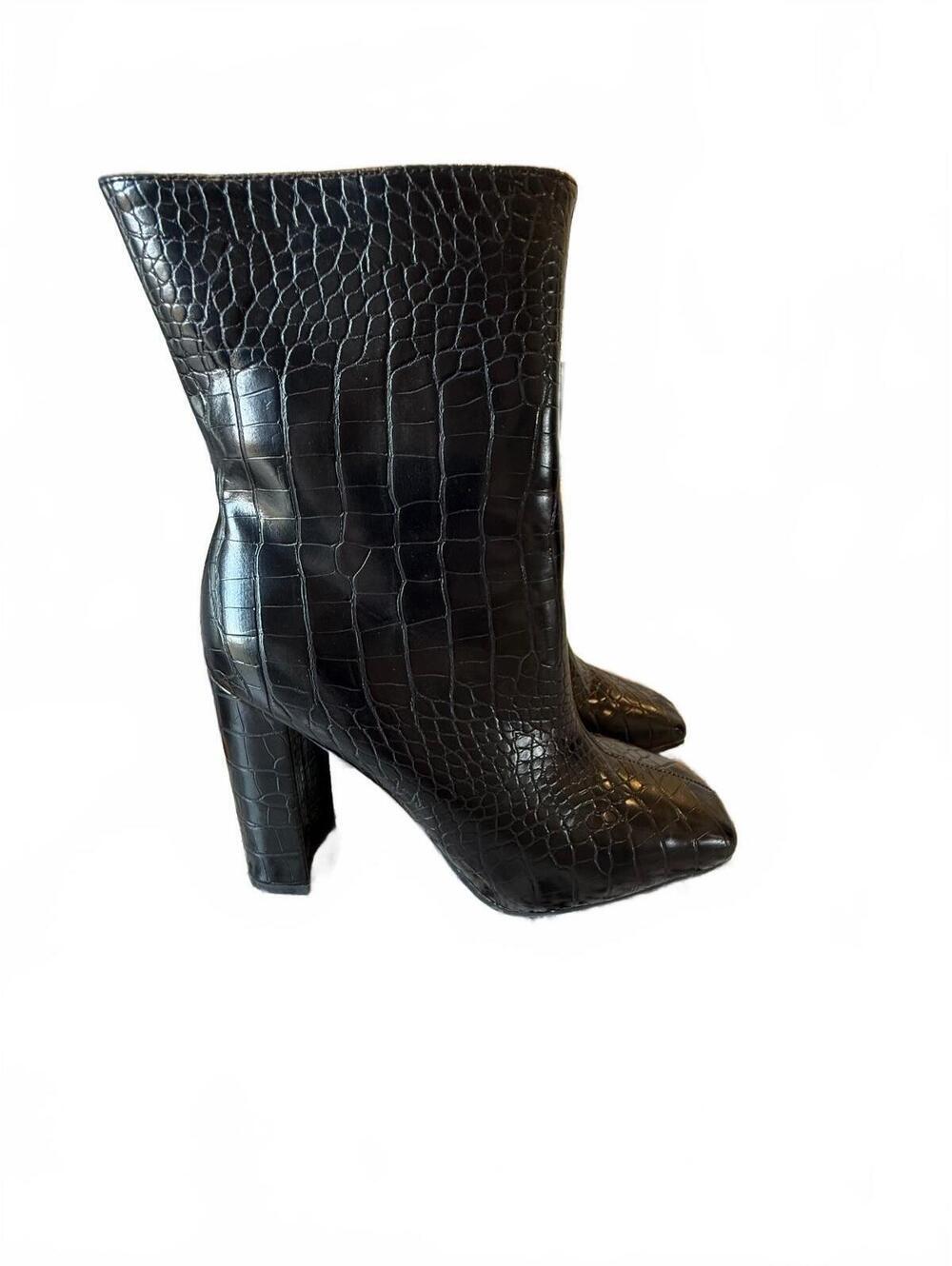 PrettyLittleThing Black Croc-Embossed Mild Calf Block Heel Boots Size 6 - Picture 2 of 6